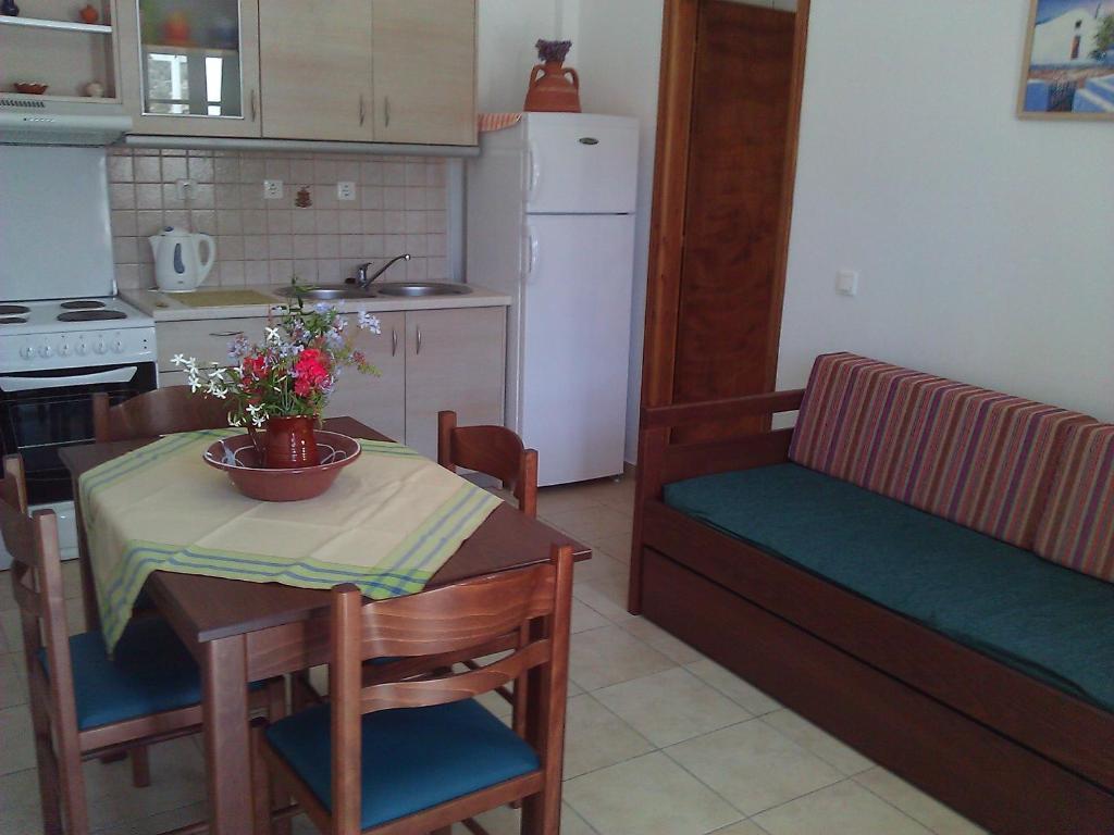 Agnanti Apartments Вати Номер фото
