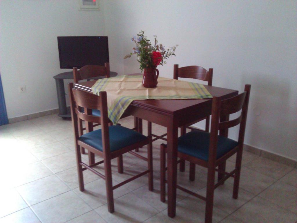 Agnanti Apartments Вати Номер фото